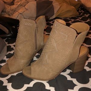 American Threads Tan Peeptoe Booties